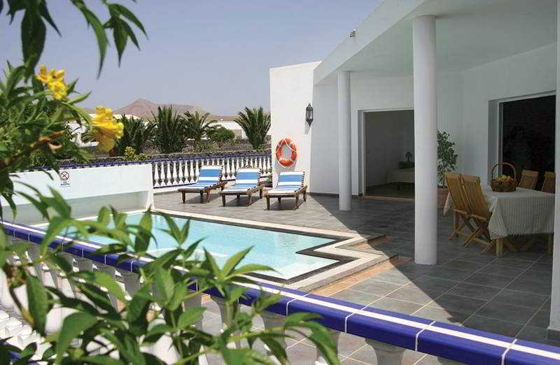 Villas Del Mar Vina Y Cabrera بْوُرتو كاليرو المظهر الخارجي الصورة